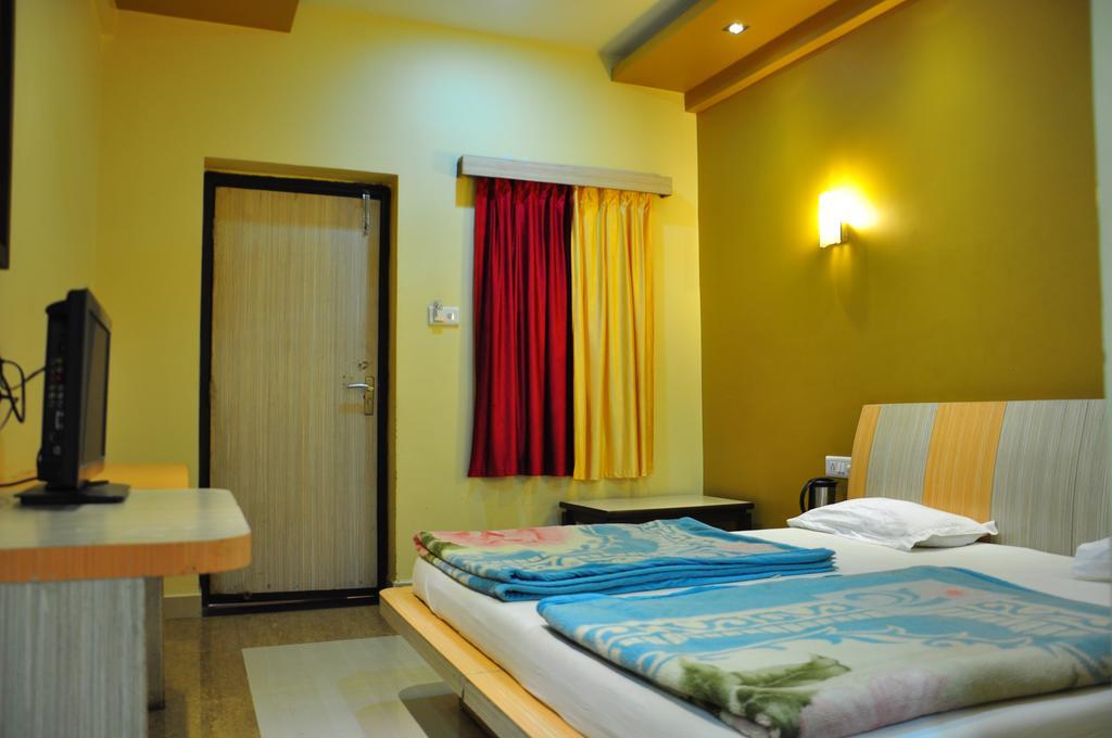 Hotel Oasis Mount Abu Dış mekan fotoğraf